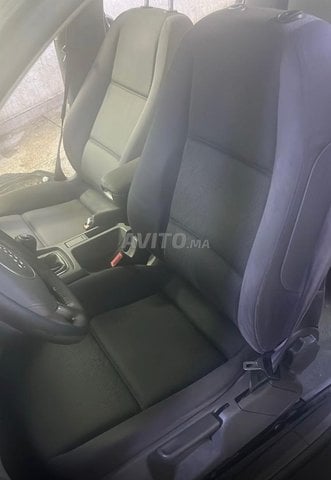 Audi A4 Diesel Manuelle 2001 à Tanger