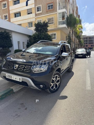 Dacia duster model 2021 tt option main libre 
