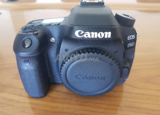 كاميرا احترافية كانون 80