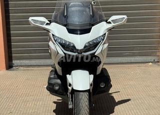 هوندا غولد وينغ