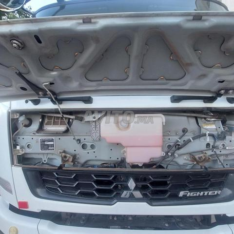 FUSO mitsubishi