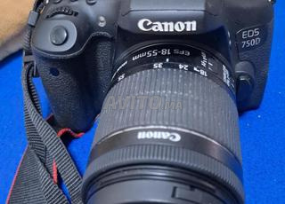 Canon 750D