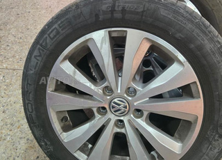 jantes avec pneus d'origine golf 7