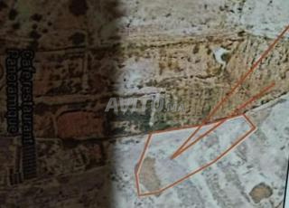 فرصتك الذهبية لامتلاك عقار في موقع مميز