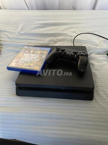 ps4 très bon état avec une manette, et jeux vidéo - 2