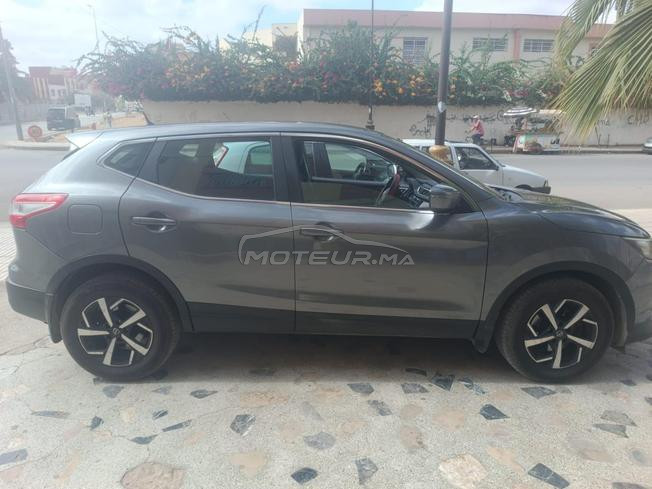 voiture Nissan 