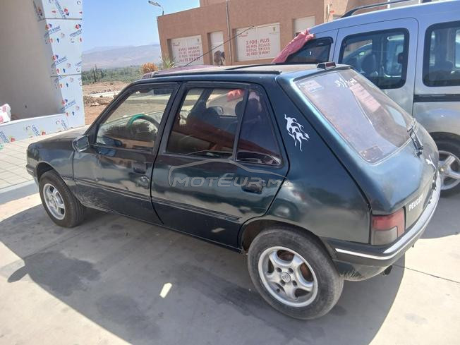 Peugeot 205