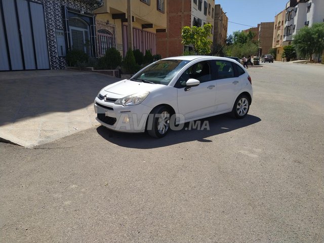 سيارة سيتروين C3 ديزل يدوية 2015 في ميدلت
