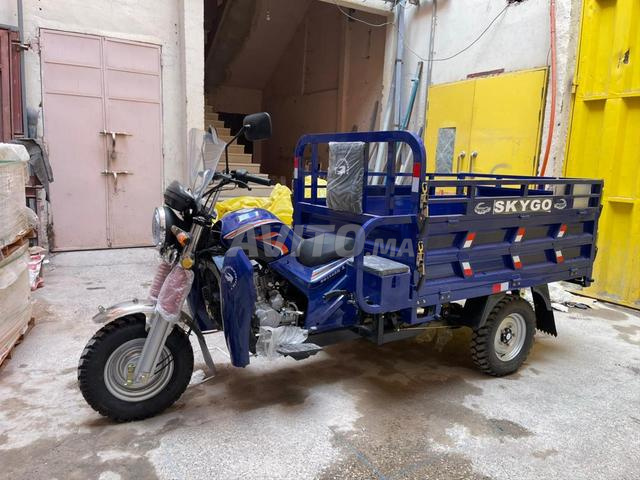 Triporteur modèle 2025 150cc 5 vitesses