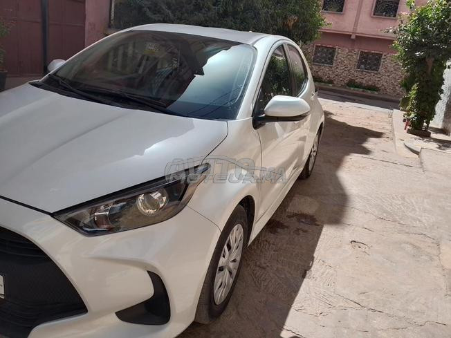 Toyota Yaris Essence Manuelle 2022 à Ouislane