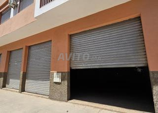 متجر للبيع دوار الهناء