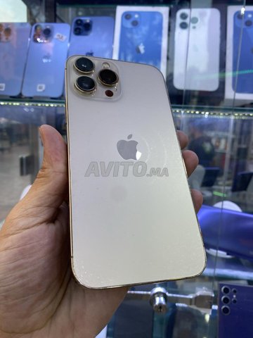 iPhone 13 Pro Max 128 Go officiel 80 Batterie