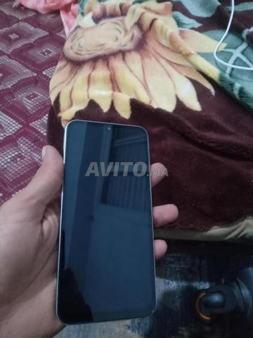 Samsung Galaxy A 24 stockage 128 Go RAM 6 Go - 2