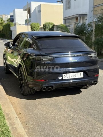 Porsche cayenne coupe