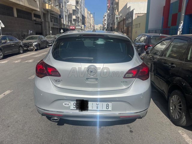 opel astra