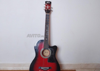 جيتار كبير وممتاز