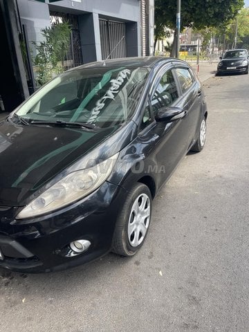 Ford fiesta essence 