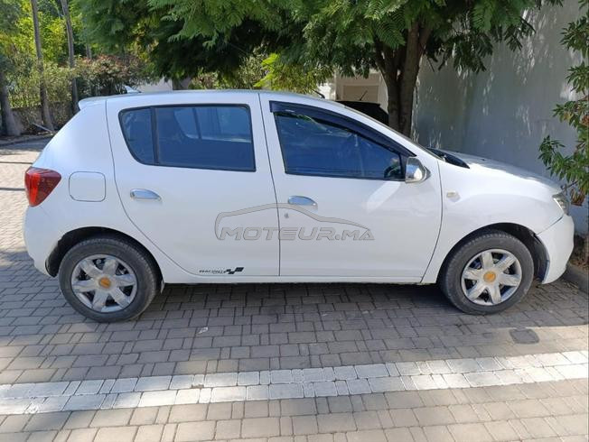 Dacia Sandero Diesel Manuelle 2017 à Salé