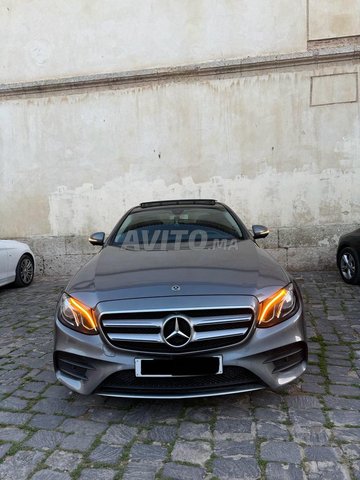 Mercedes E220 pack amg line 