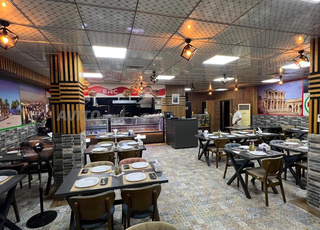 مطعم ساروت للبيع في كورنيش مالاباطا