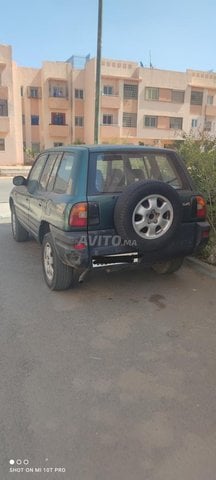 Toyota RAV-4 Essence Manuelle 1997 à Marrakech
