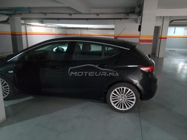 Opel Astra Diesel Manuelle 2017 à Mohammedia