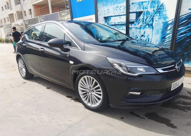 Opel Astra Diesel Manuelle 2017 à Mohammedia
