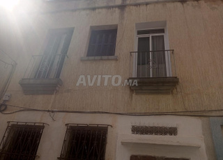 Boulangerie et maison à vendre