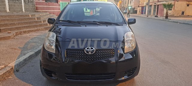 TOYOTA YARIS ESSENCE 