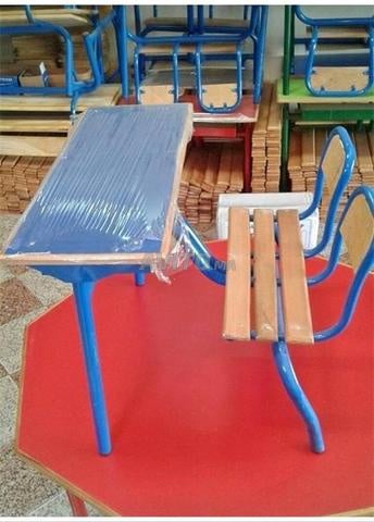 Table Scolaire, Tableau et Chaise à Prix Usine