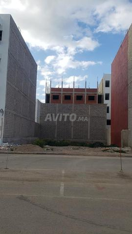 Terrain 300m² Rplus3 commercial à jardins oued fes - 2