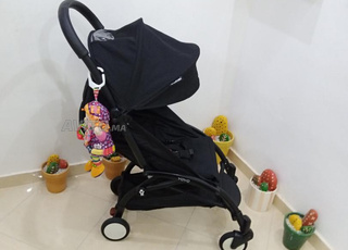 Poussette Yoyo presque neuf