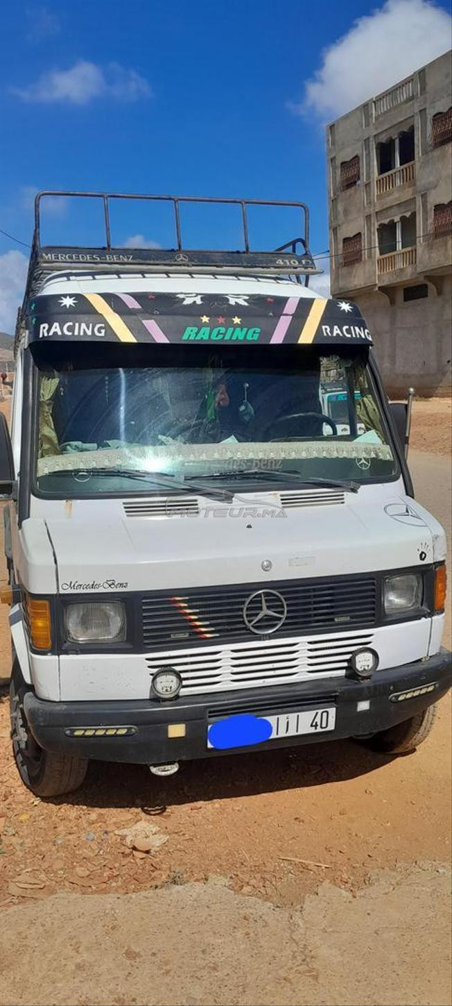 سيارة Mercedes-Benz 410 للبيع