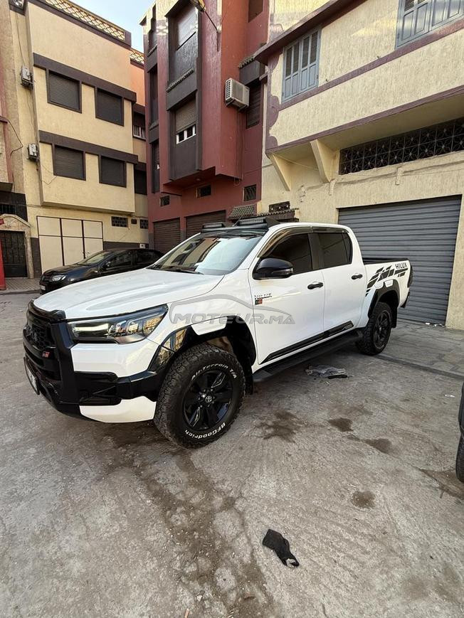 Toyota  hilux revo toute options