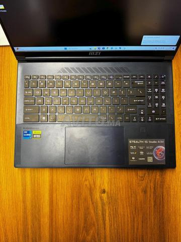 MSI Stealth 16 Studio A13V - Processeur i7 13e génération - 2