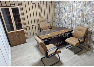 Bureaux élégants pour équiper votre entreprise 🏢