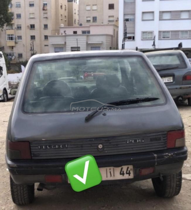 Peugeot 205 Diesel Manuelle 1984 à Tanger