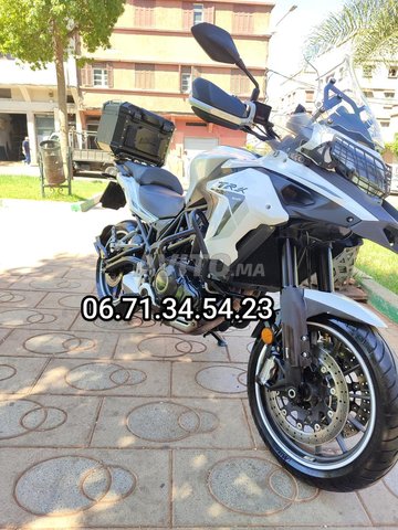 Benelli TRK 502 tout options