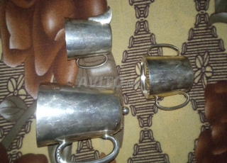 إبريق فضي مع حامل السكر وحامل القهوة عتيق