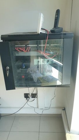 Armoire informatique DVR 500 Go boîtier connexion