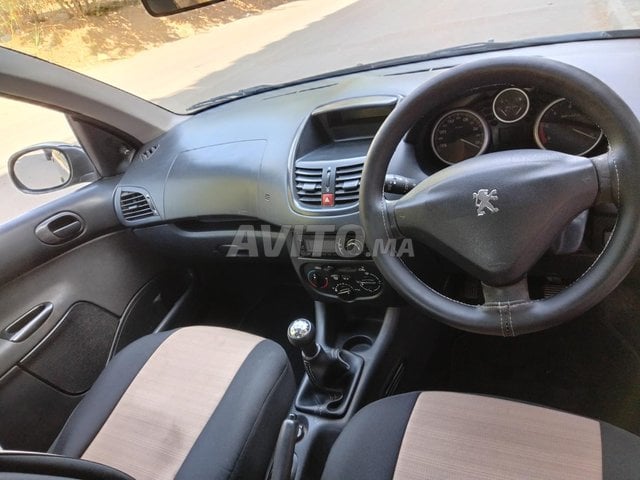 Peugeot 206 Diesel Manuelle 2011 à Taza