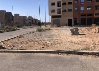 A 5 min du stade de Marrakech. Terrain titré