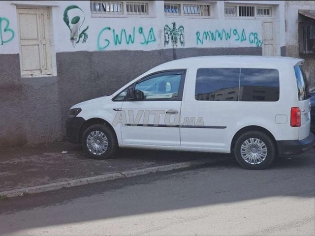Volkswagen Caddy Diesel Manuelle 2020 à Casablanca