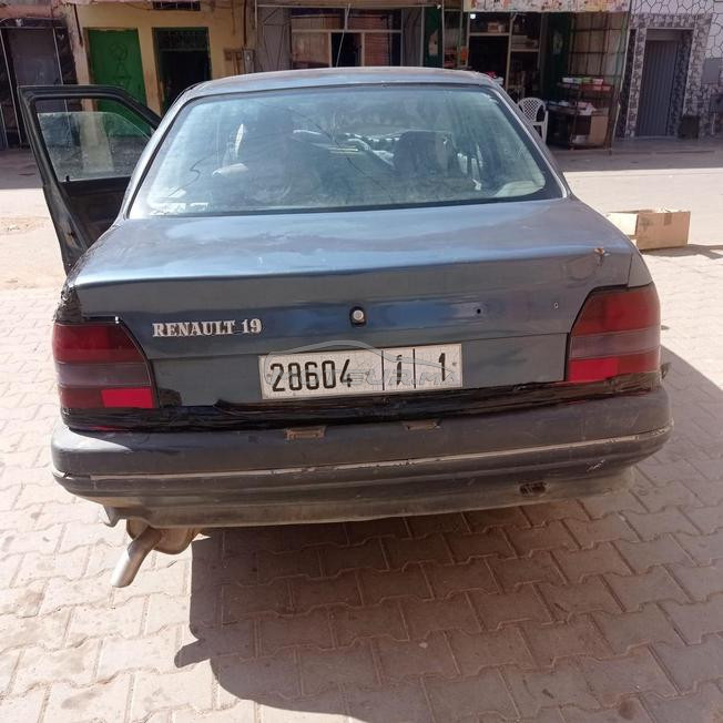 رينو آر 19 ديزل يدوي 1992 في سيدي بنور