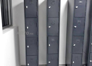 Vestiaires collectifs multicases en métallique