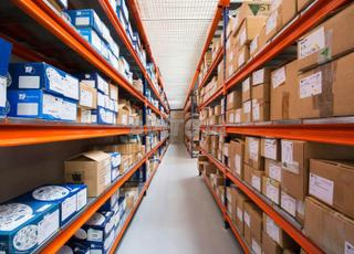 رفوف متوسطة الوزن