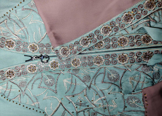 À vendre Abaya élégante, neuve et jamais portée