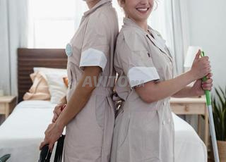 نساء تنظيف متوفرات