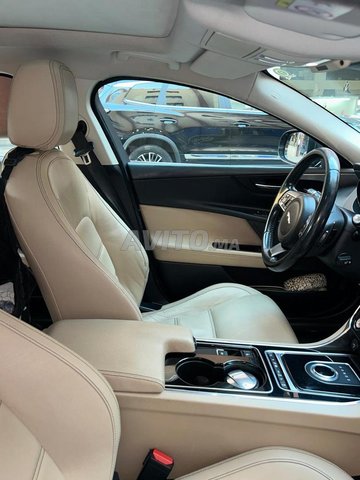 Jagouar XE diesel Automatique 