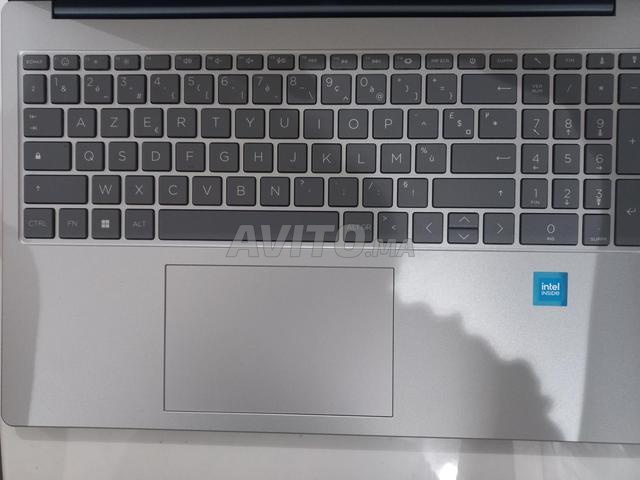 Ordinateur portable HP 15,6″ SSD 256 Go RAM 4 Go - 2